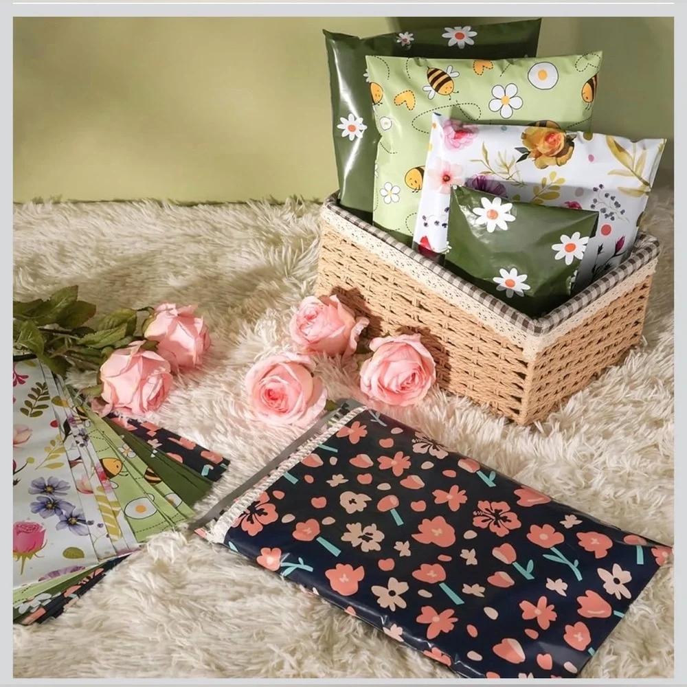 🐝Floral & Bee Poly Mailers 10x13 Set of 20 Waterproof Self-Seal Shipping Bags